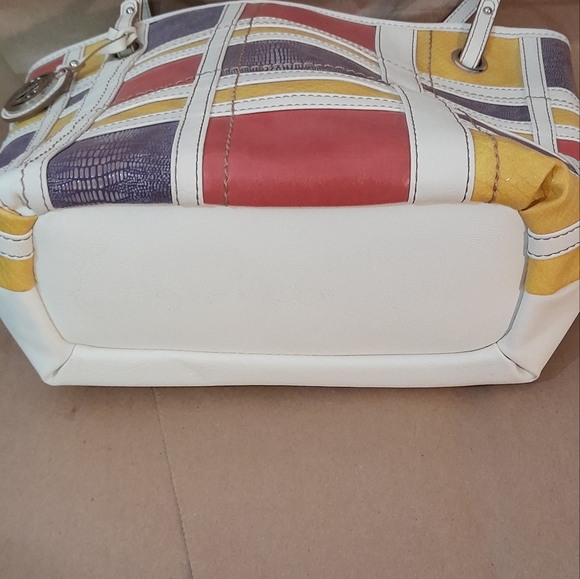 Relic Heather Tote Plaid Weave Pink Purple Yellow Shoulder Bag With Logo Charm - Picture 3 of 7